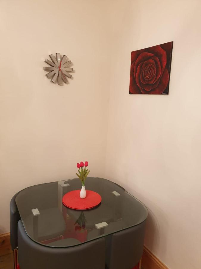 Edinburgh City Apartment מראה חיצוני תמונה